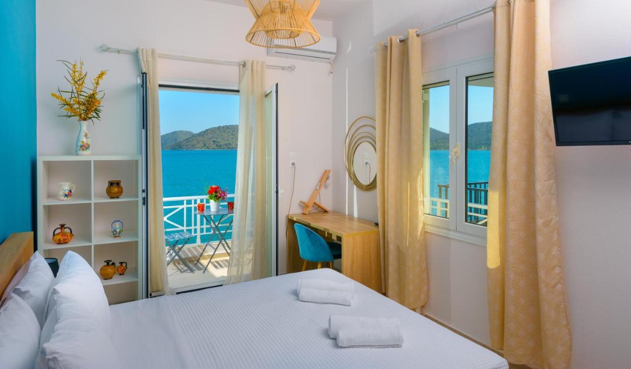 Margarita'S Seafront Luxury Apartment 伊罗达 外观 照片