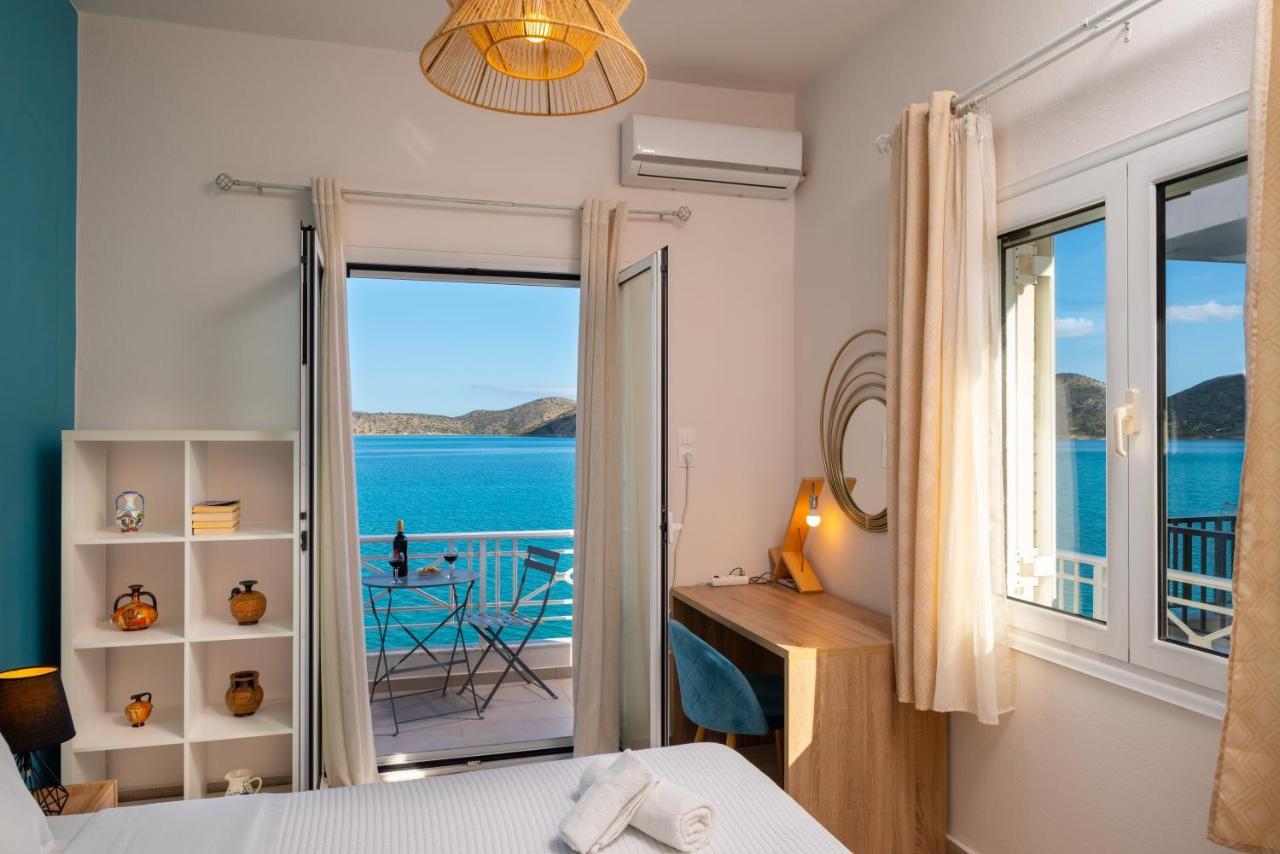 Margarita'S Seafront Luxury Apartment 伊罗达 外观 照片